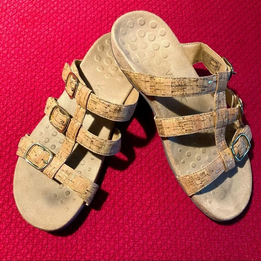 VIONIC Sz 9 Aubrey Cork EVA Type Soles Tri-Plantar Technology  Slip On Sandals